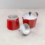 Cafetera Italiana Aluminio 6 Tazas Color Rojo Moka Express - Imagen 5