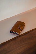 Billetera Anti Clonación Con Bloqueo Rfid - Atoz Color Marrón - Imagen 4