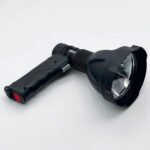 Reflector Linterna Led Busca Huella Recargable 800 Metros - Imagen 11